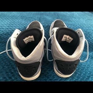 Men’s Nike basketball (Jordan’s) shoes